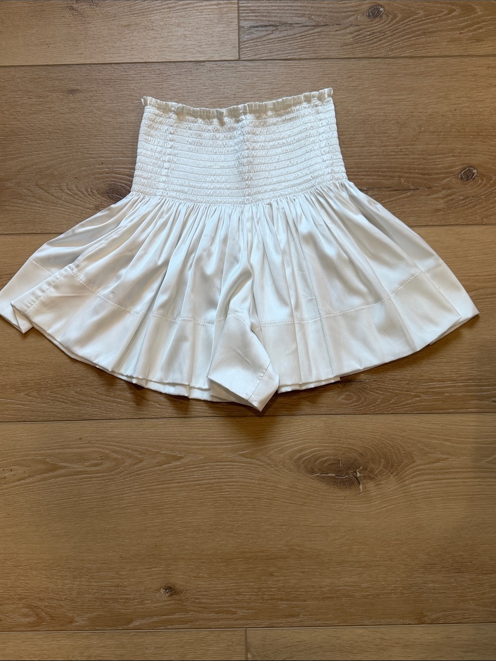 Natural Life Daisy White Smocked Waist Shorts / Skort